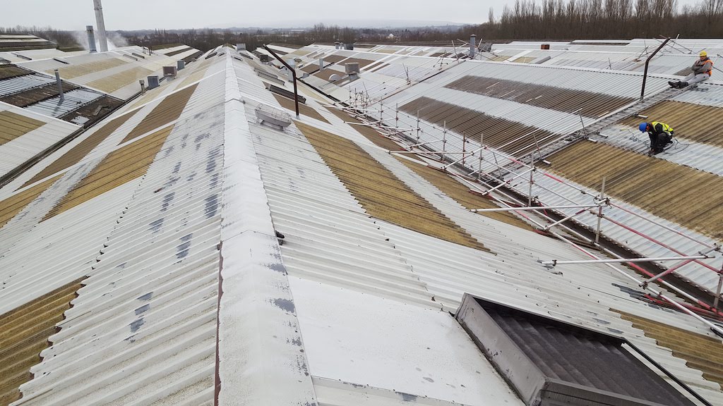 Commercial Roof and Guttering maintenance in Wigon